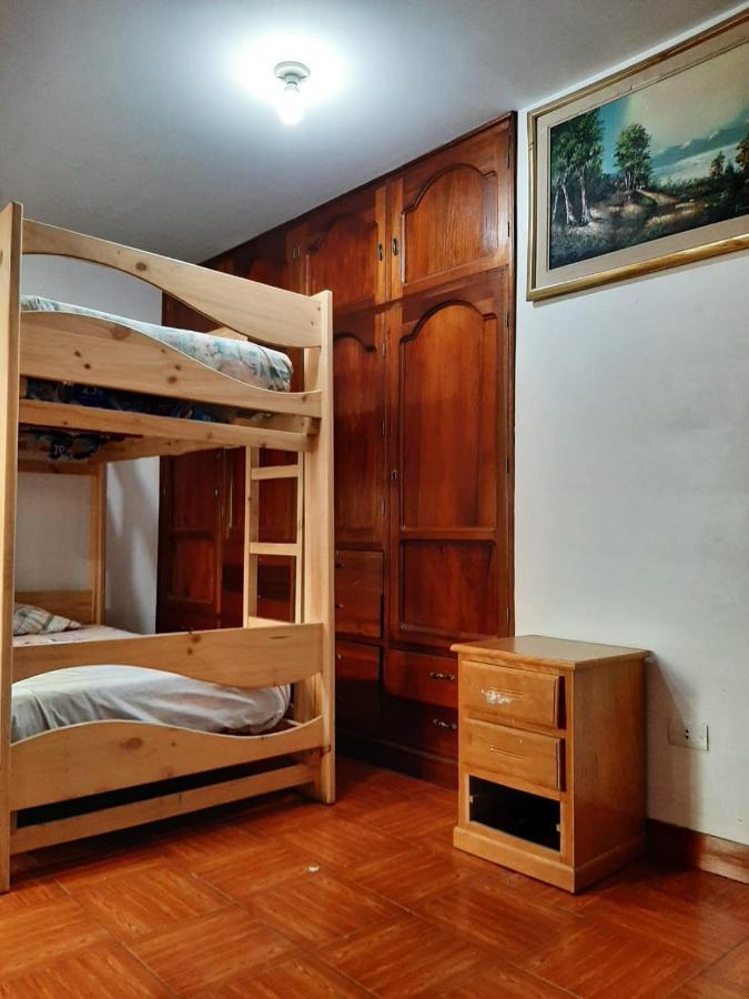 Hostal Don Cristobal Αγιακούτσο Εξωτερικό φωτογραφία