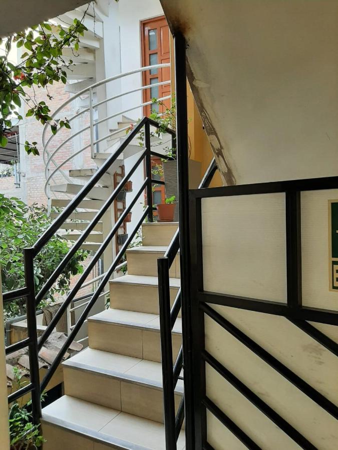 Hostal Don Cristobal Αγιακούτσο Εξωτερικό φωτογραφία