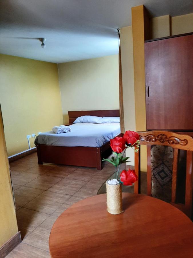 Hostal Don Cristobal Αγιακούτσο Εξωτερικό φωτογραφία