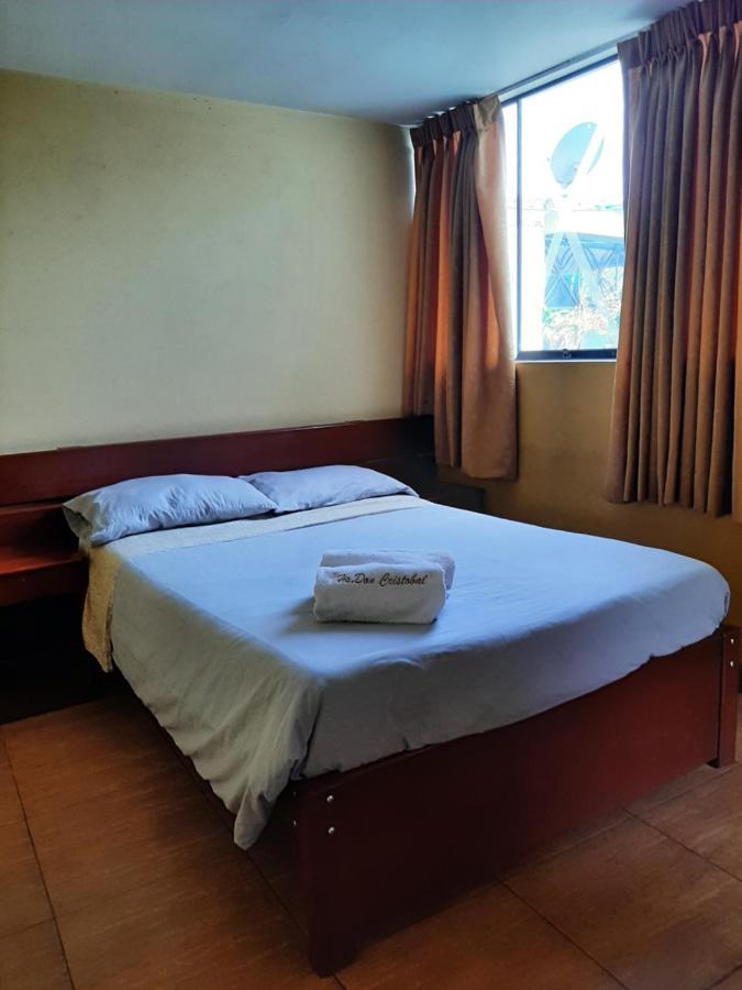 Hostal Don Cristobal Αγιακούτσο Εξωτερικό φωτογραφία
