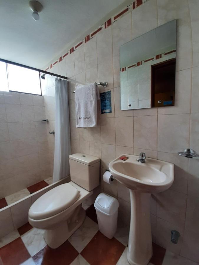 Hostal Don Cristobal Αγιακούτσο Εξωτερικό φωτογραφία